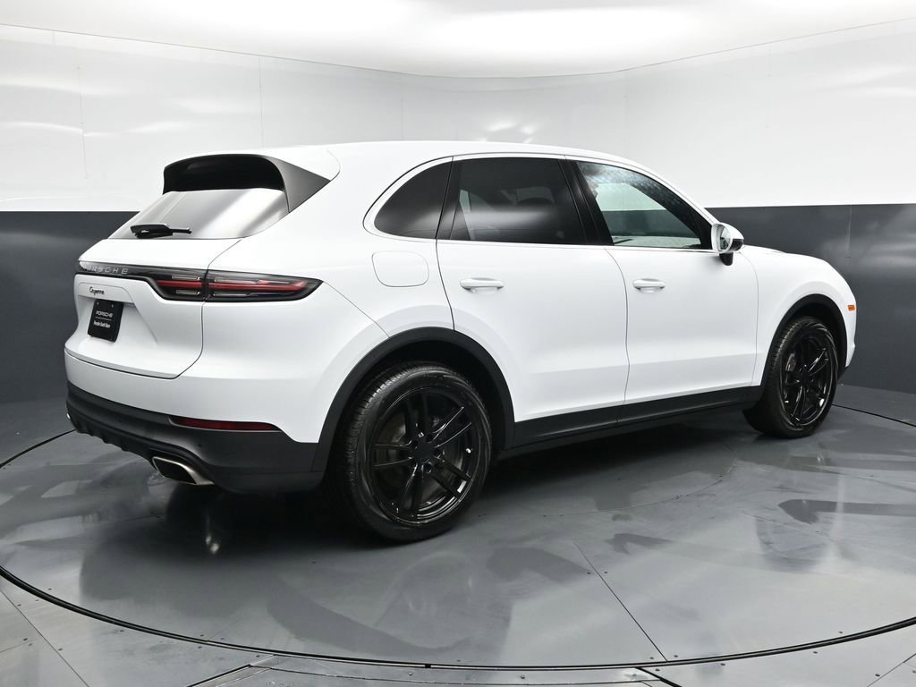 Certified 2023 Porsche Cayenne AWD/4WD image 11