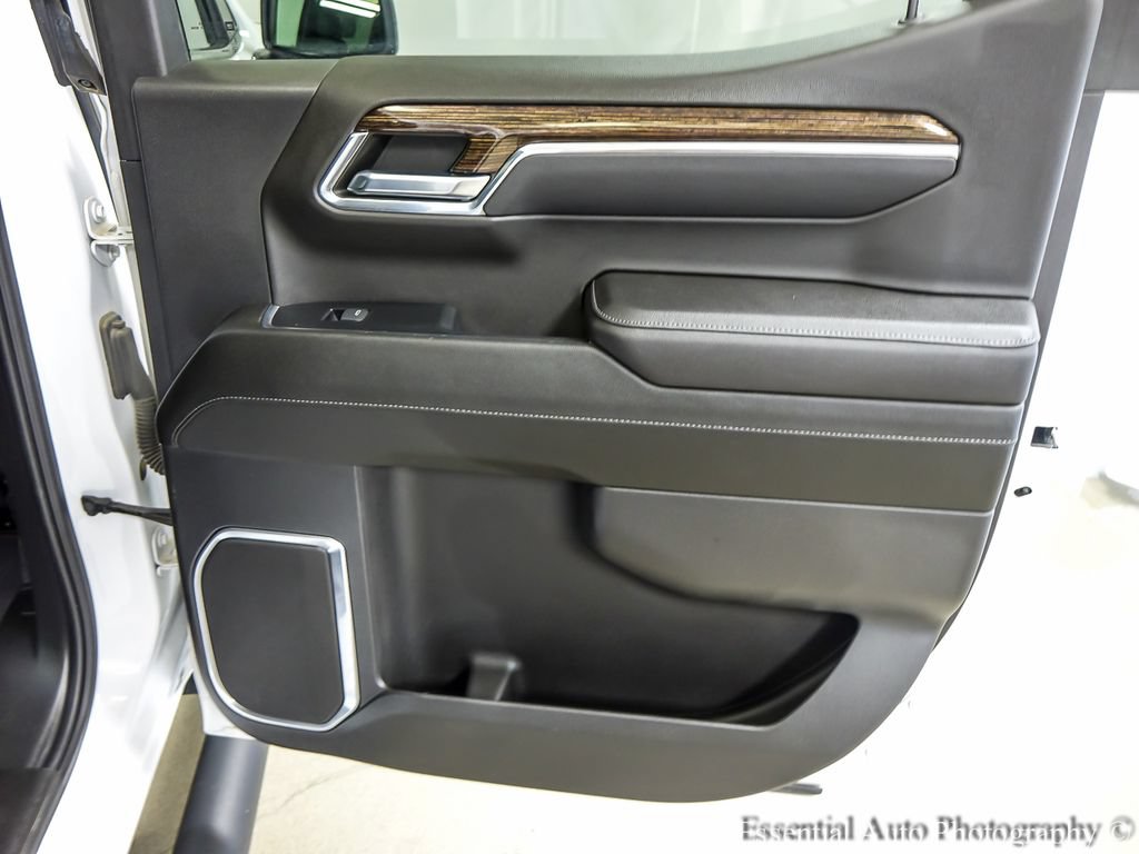 Used 2023 GMC Sierra 1500 Elevation AWD/4WD image 23
