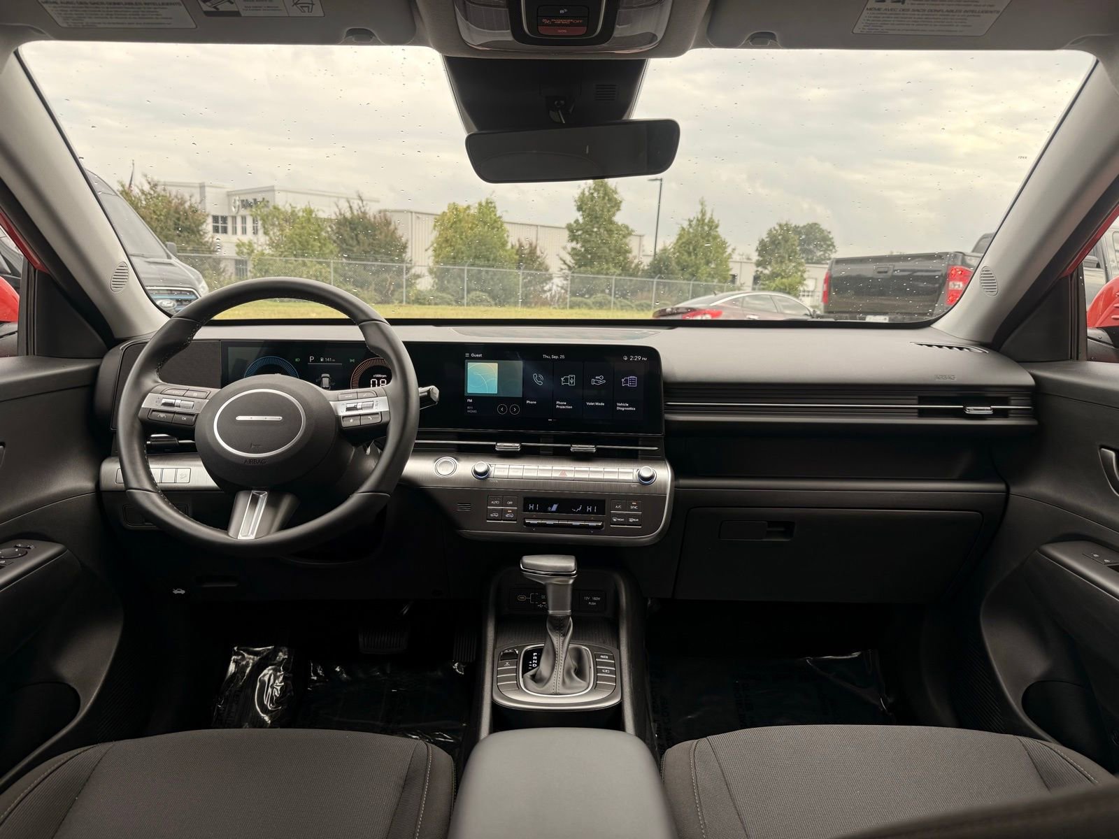 Used 2025 Hyundai Kona SEL image 27