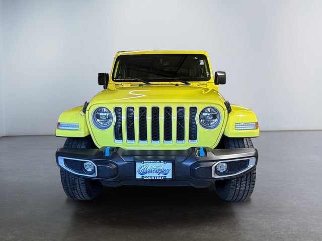 Used 2022 Jeep Wrangler Unlimited Sahara w/ Cold Weather Group image 8