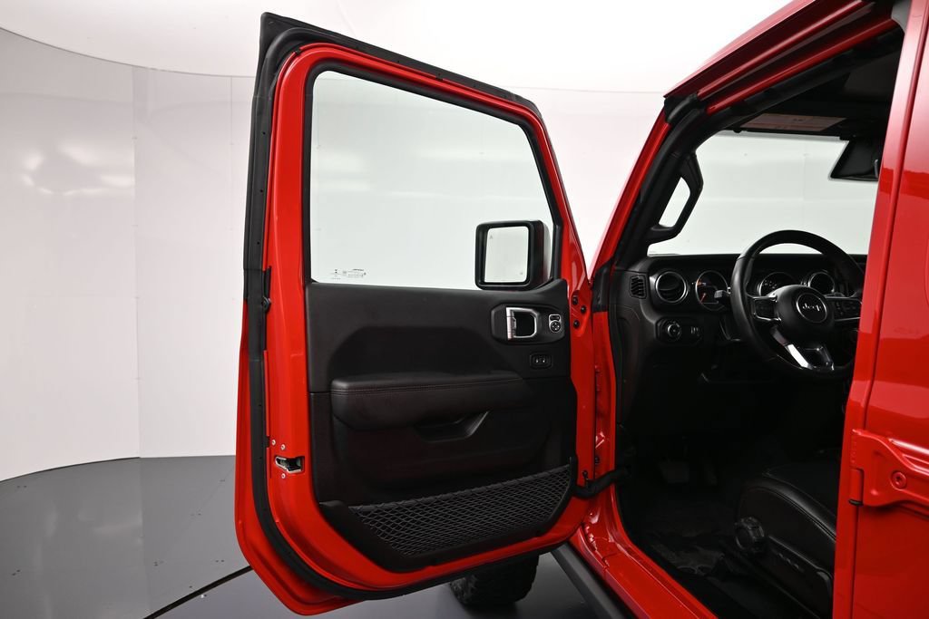 Used 2023 Jeep Wrangler Unlimited Rubicon 392 w/ Dual Top Group AWD/4WD image 15