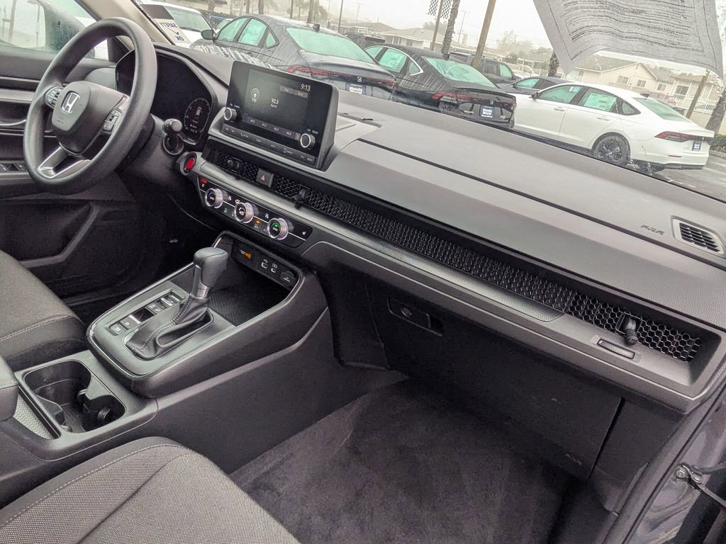 Used 2023 Honda CR-V EX image 21