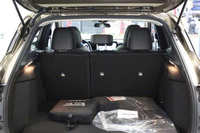 New 2026 Nissan Kicks SR w/ Interior Electronics Package image 21