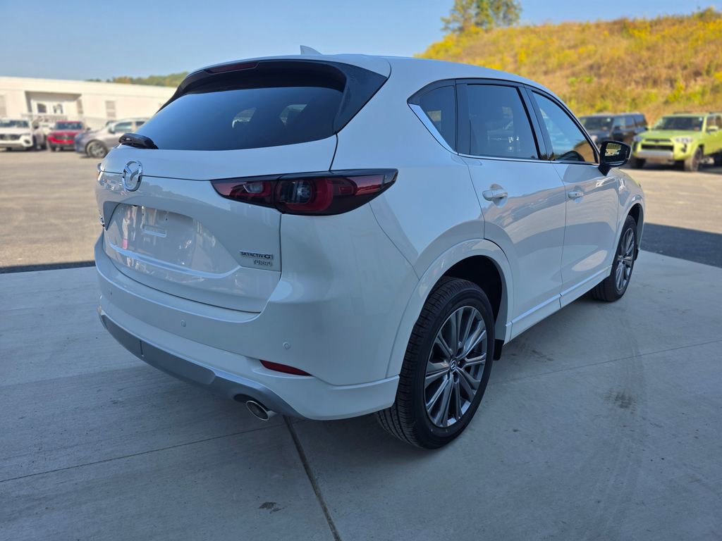 New 2025 MAZDA CX-5 Signature image 5