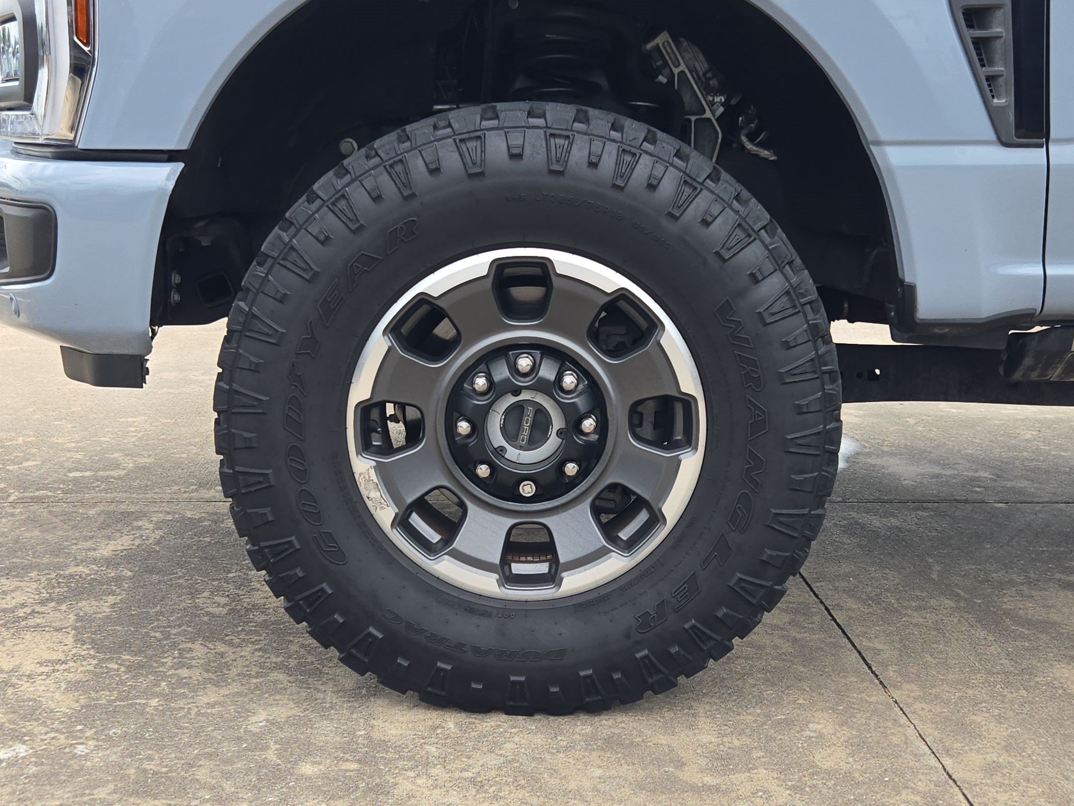 Used 2024 Ford F250 Lariat w/ Lariat Ultimate Package AWD/4WD image 13