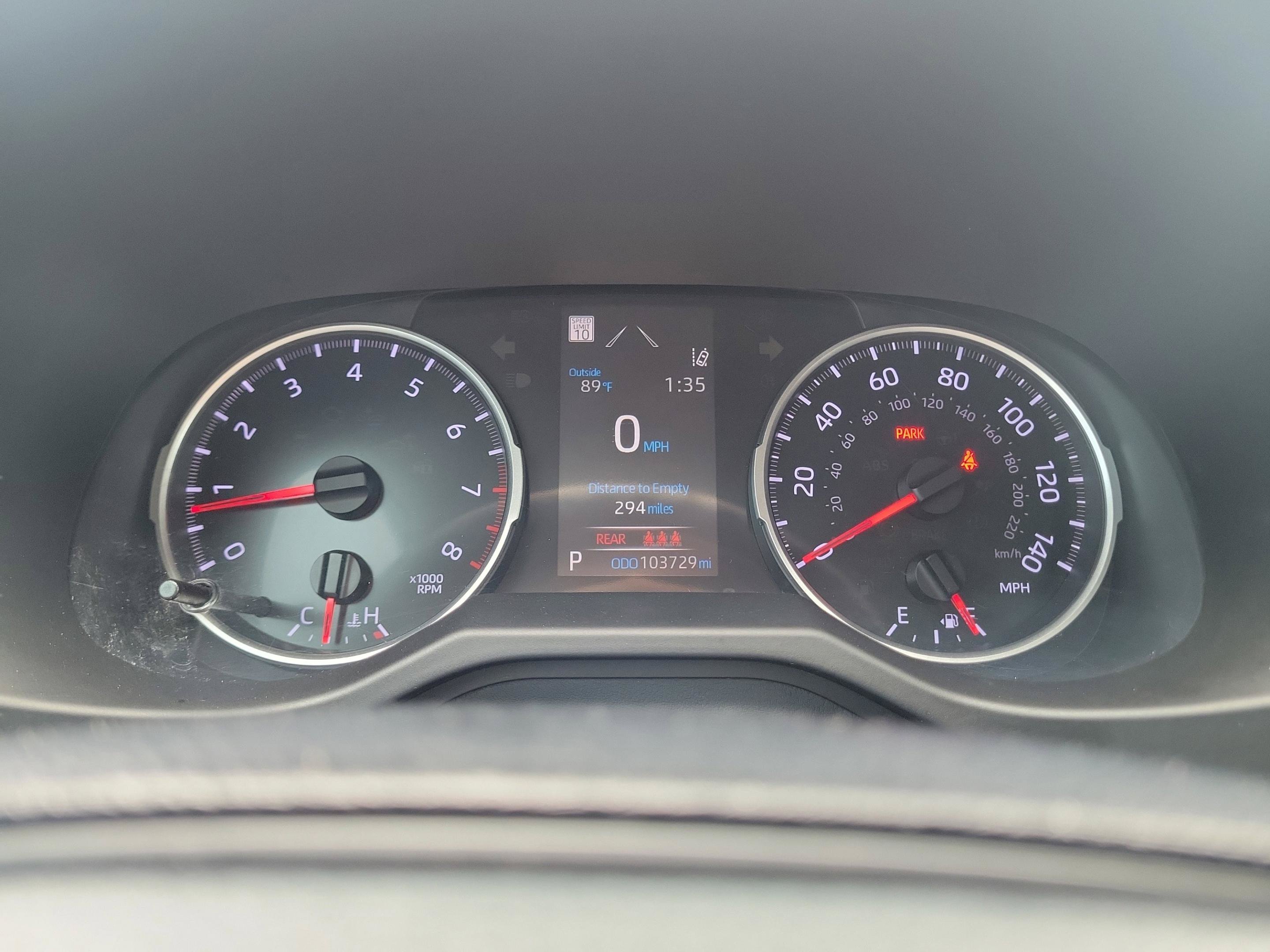 Used 2021 Toyota RAV4 LE FWD image 27