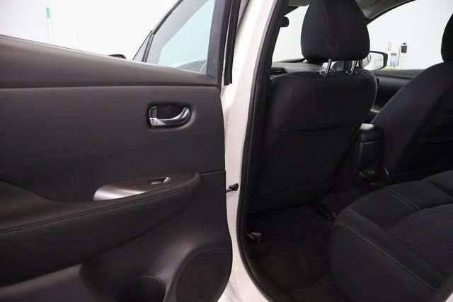 Used 2025 Nissan Leaf S FWD image 27