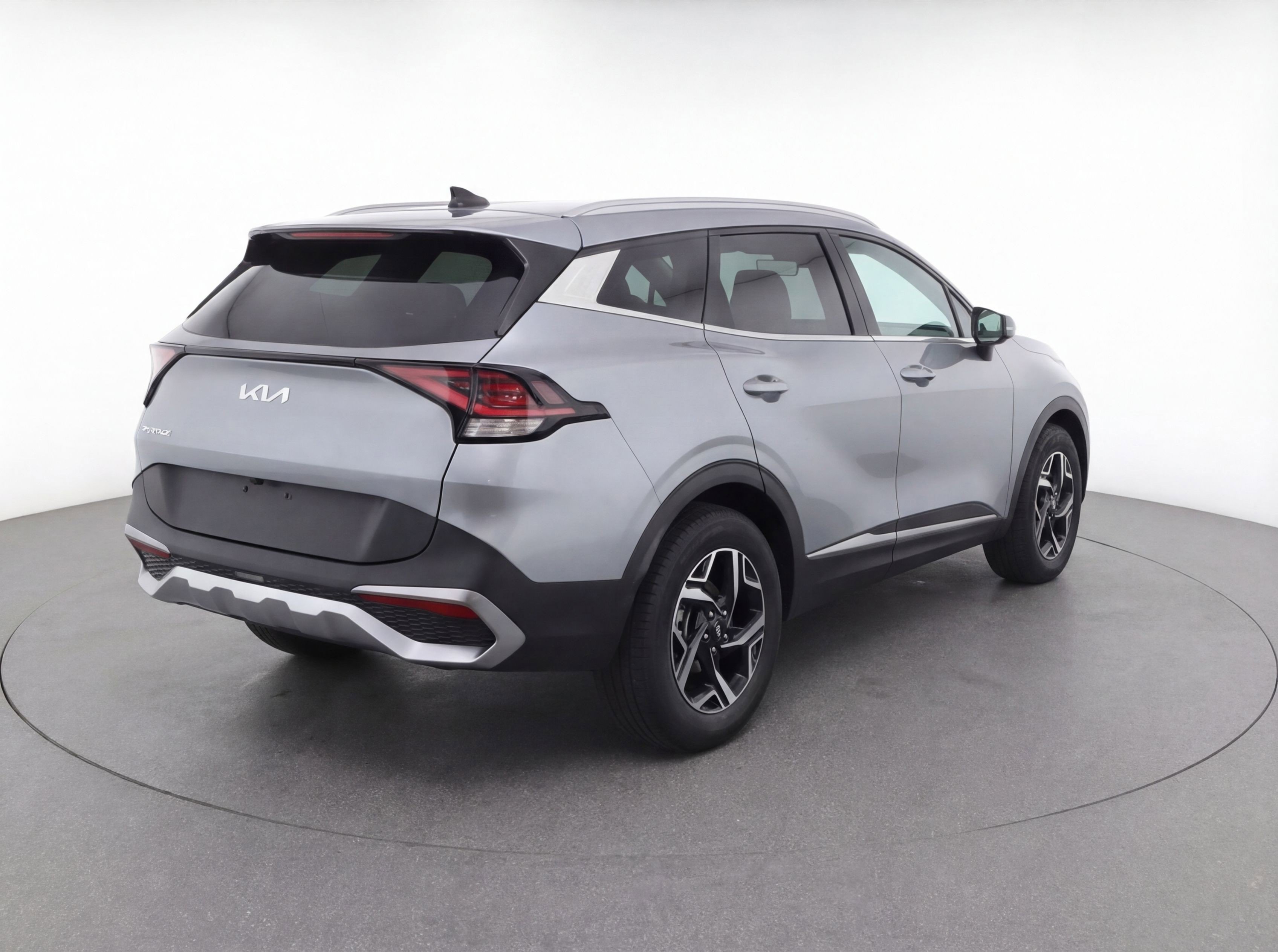 Used 2025 Kia Sportage LX image 9