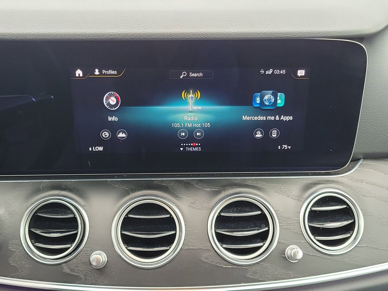 Used 2022 Mercedes-Benz E 350 Sedan image 17