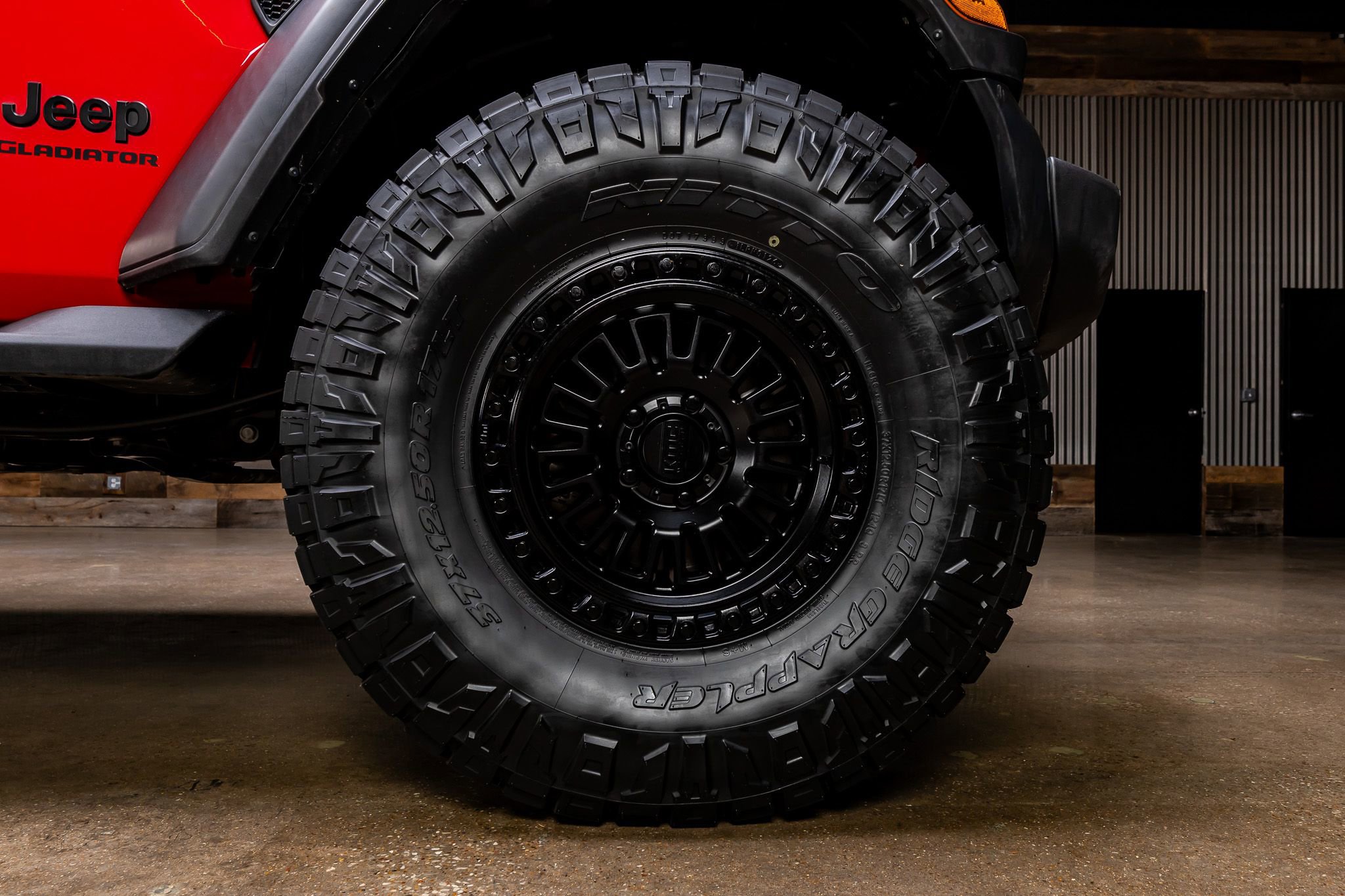 Used 2020 Jeep Gladiator Sport w/ Quick Order Package 24S AWD/4WD image 12