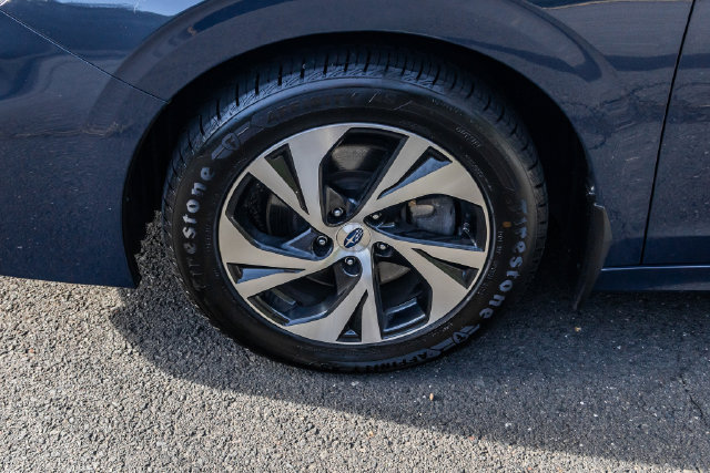 Used 2024 Subaru Legacy Premium AWD/4WD image 12