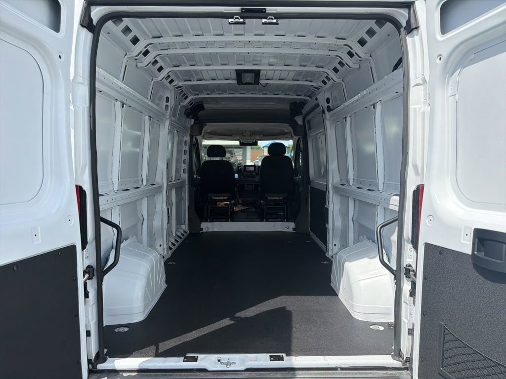 New 2026 RAM ProMaster 2500 w/ Convenience Group FWD image 23