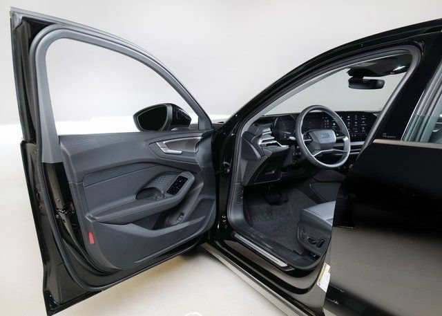 Certified 2025 Audi A5 2.0T Premium Plus w/ Premium Plus AWD/4WD image 20