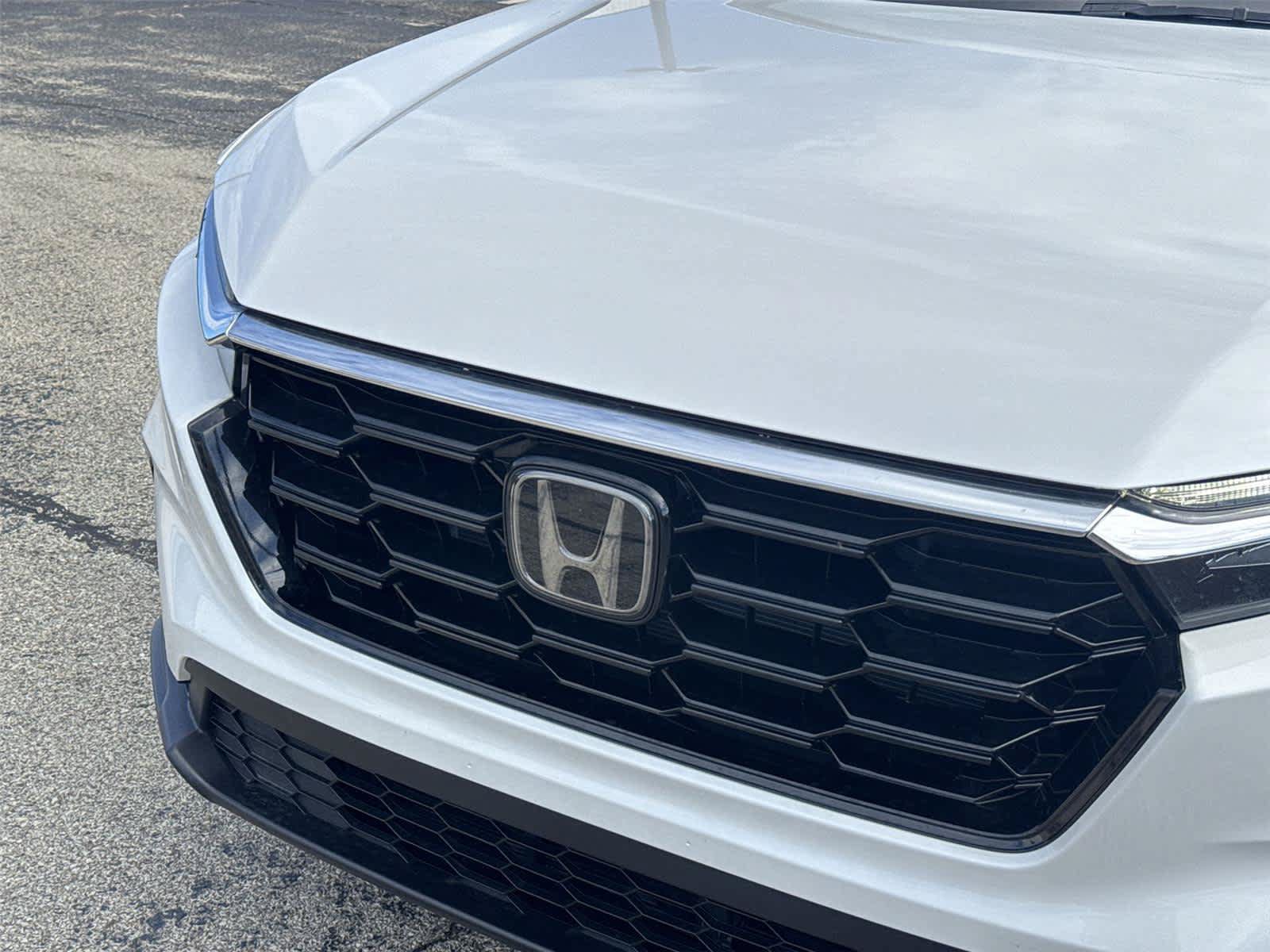 Used 2026 Honda CR-V EX image 10