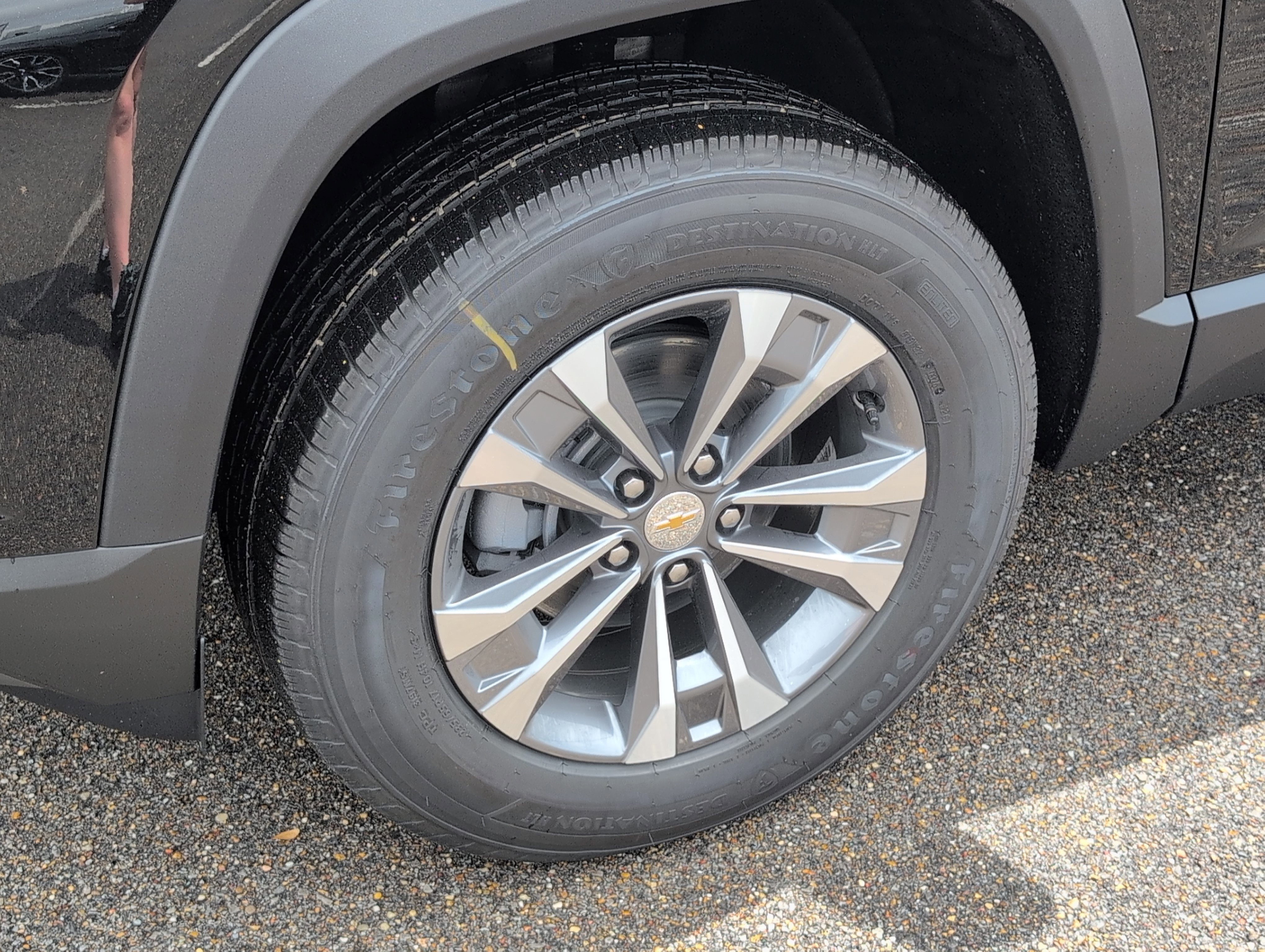New 2026 Chevrolet Equinox LT w/ Safety and Technology Package FWD image 12