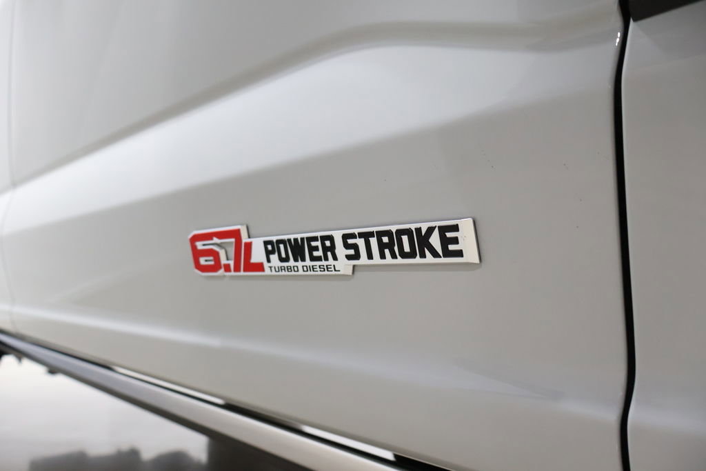 Used 2025 Ford F250 Platinum w/ Platinum Plus Package image 96