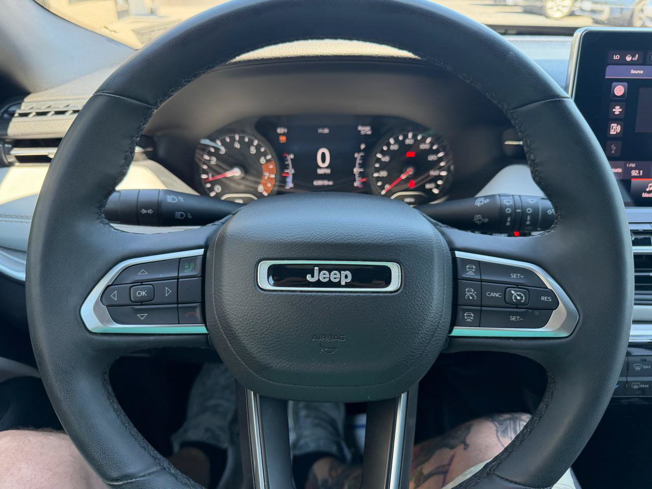 Used 2024 Jeep Compass Limited AWD/4WD image 15
