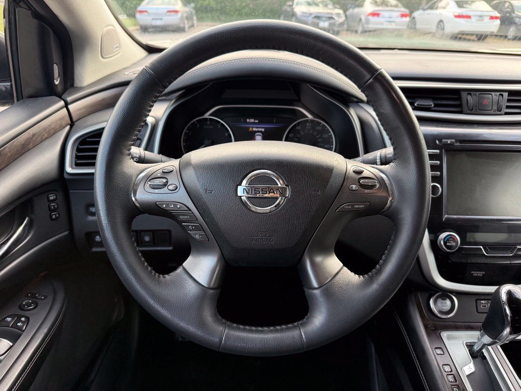 Used 2019 Nissan Murano Platinum w/ Cargo Package AWD/4WD image 16