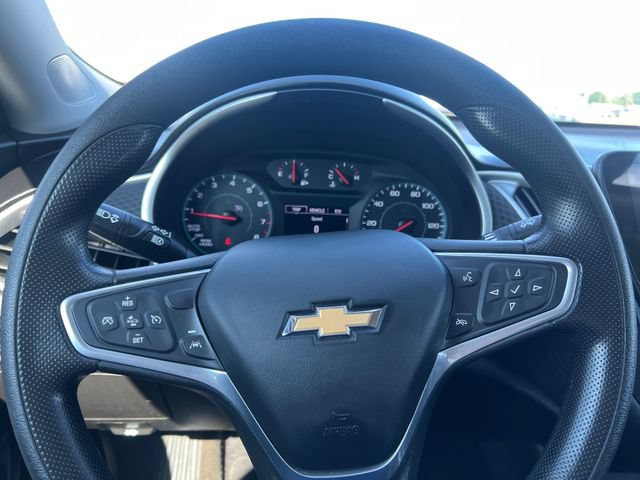 Used 2023 Chevrolet Malibu LS FWD image 21