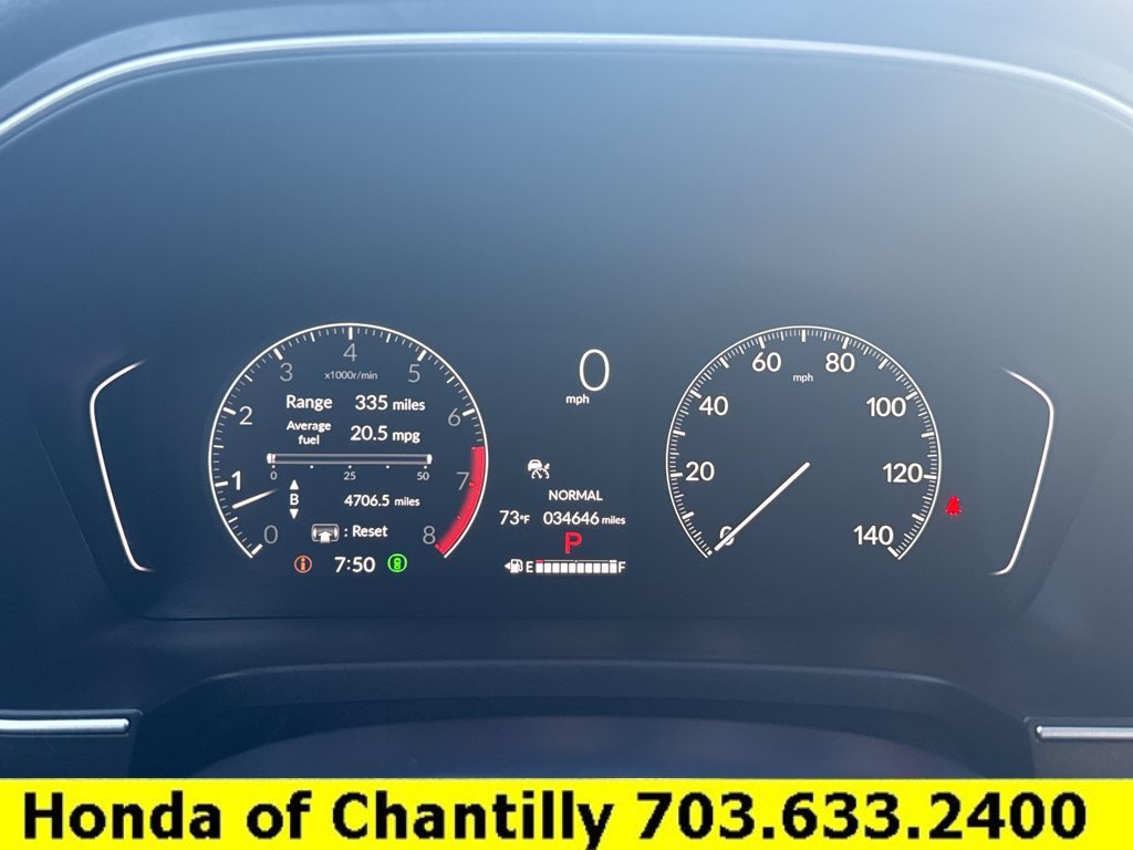 Certified 2025 Honda Pilot Touring image 9