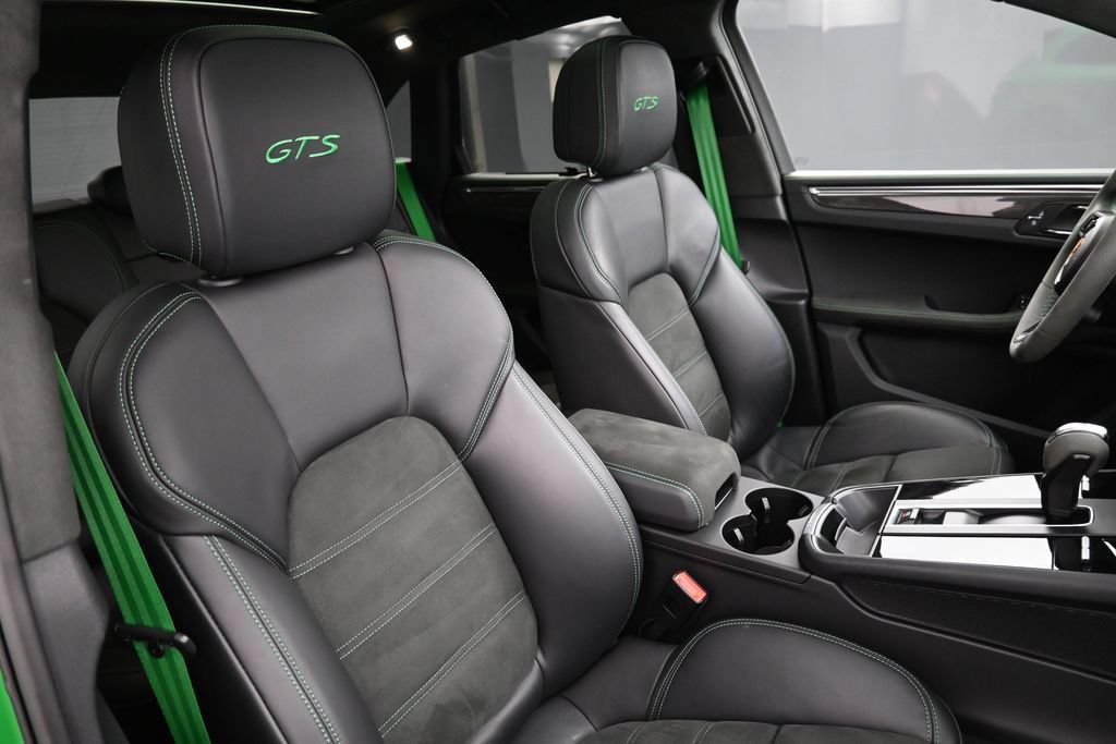 Certified 2023 Porsche Macan GTS AWD/4WD image 32