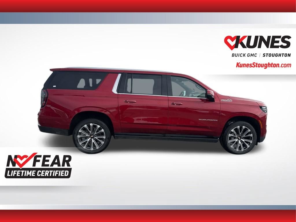 Used 2025 Chevrolet Suburban High Country AWD/4WD image 13