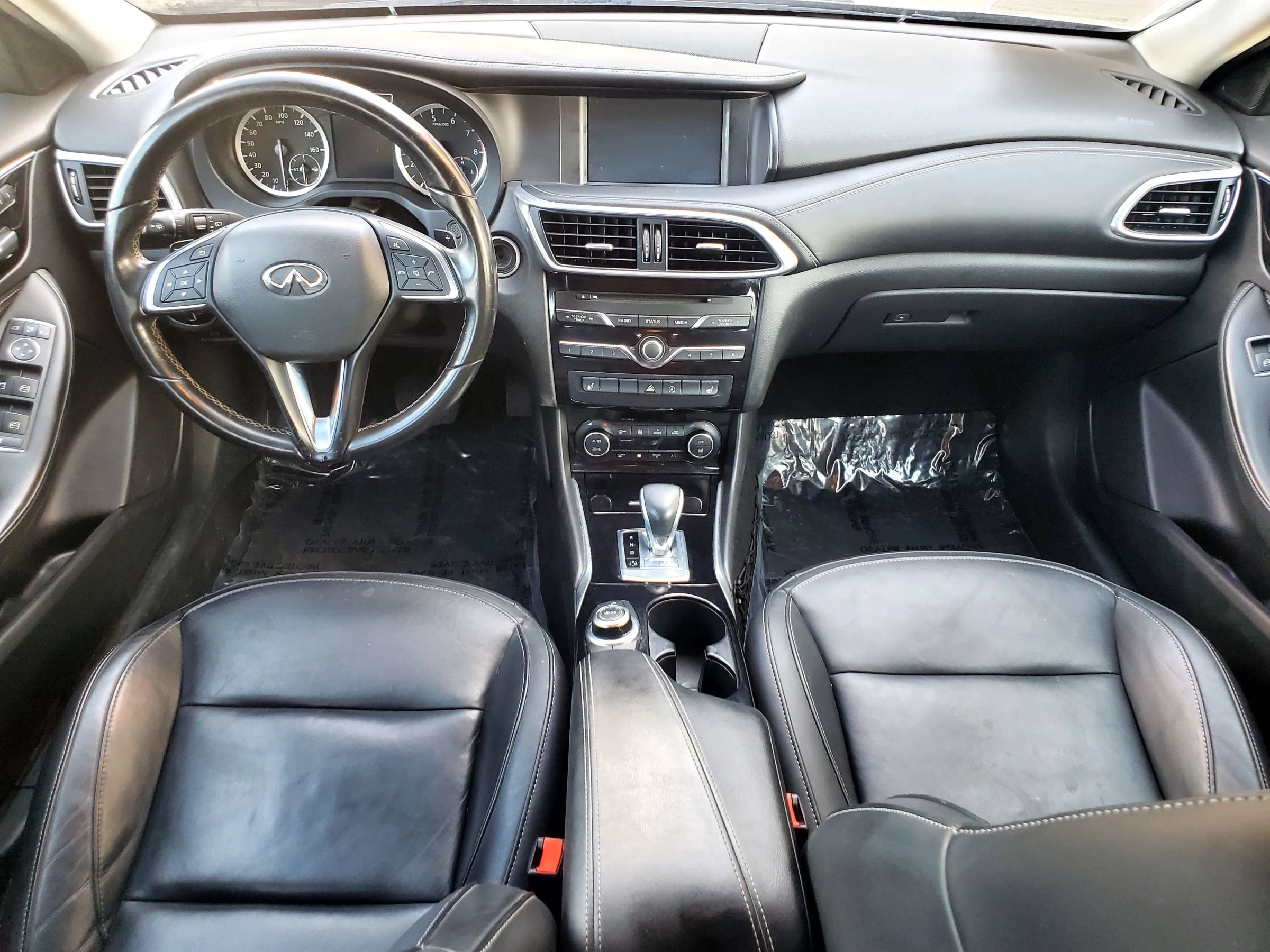 Used 2017 INFINITI QX30 AWD image 31