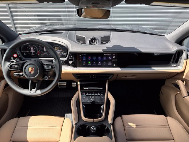 New 2026 Porsche Cayenne S AWD/4WD image 18