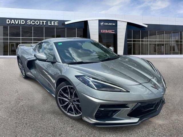 Used 2023 Chevrolet Corvette Stingray Premium Cpe w/ Z51 Performance Package RWD image 3