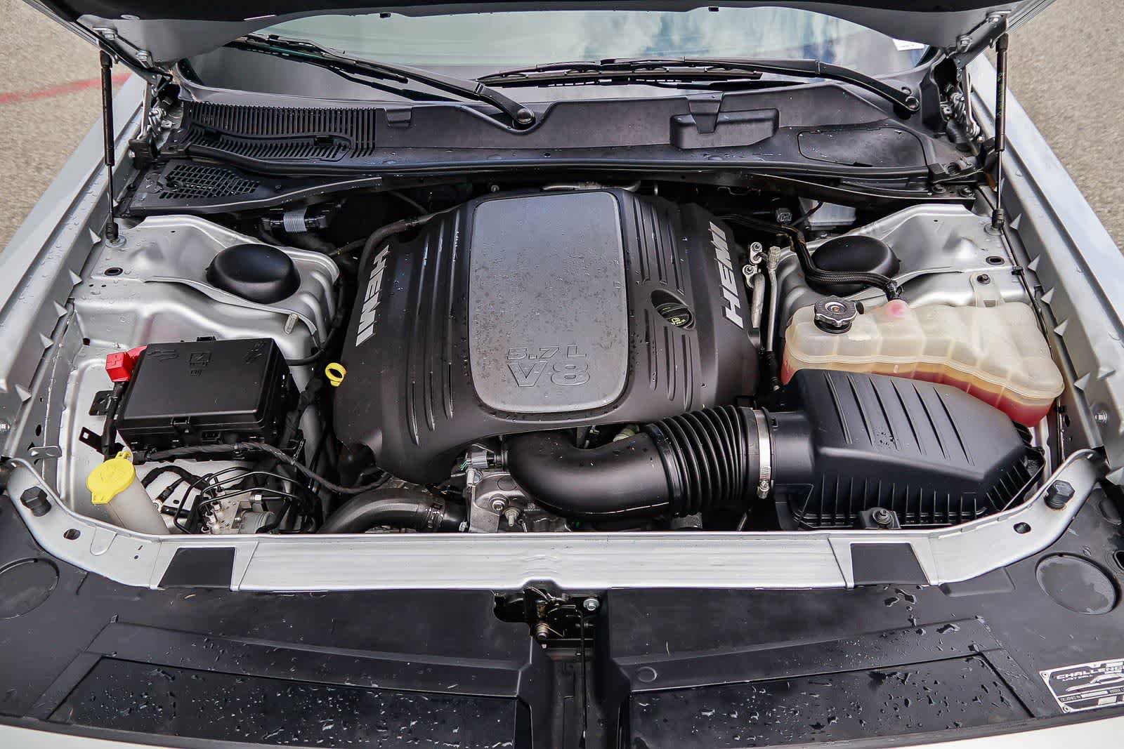 Used 2023 Dodge Challenger R/T w/ Blacktop Package image 28