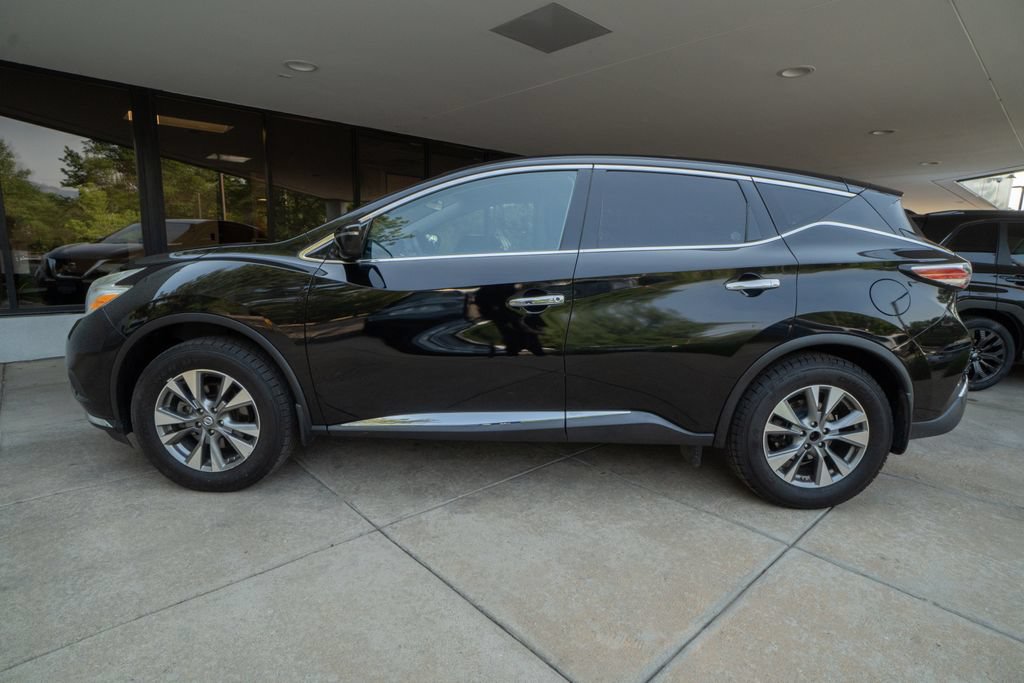 Used 2016 Nissan Murano S w/ Cargo Package AWD/4WD image 4