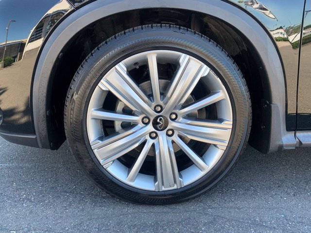 Used 2020 INFINITI QX50 Sensory w/ Proactive Package AWD/4WD image 11