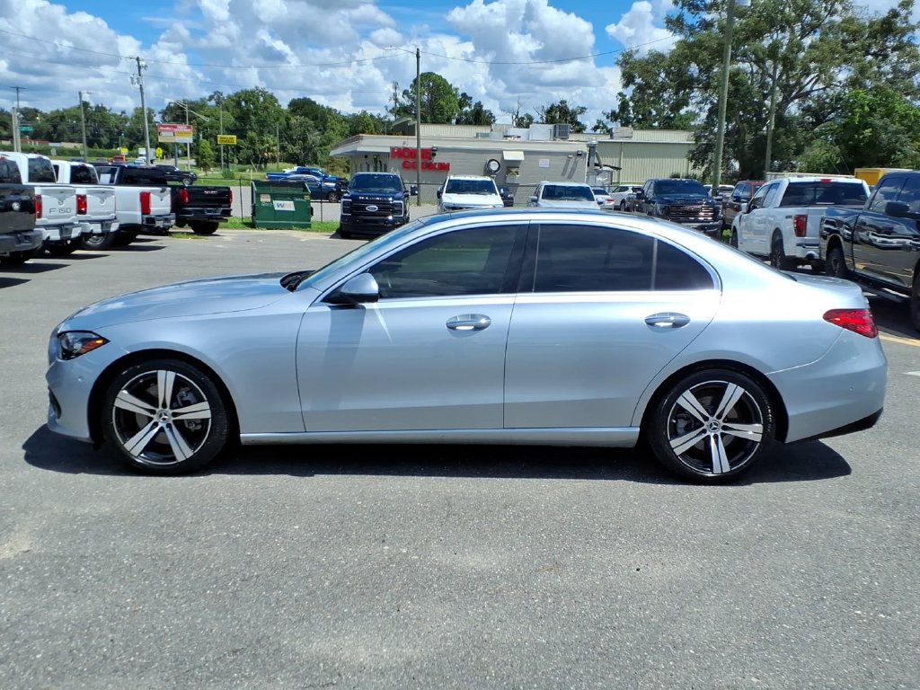 Used 2023 Mercedes-Benz C 300 4MATIC Sedan image 4
