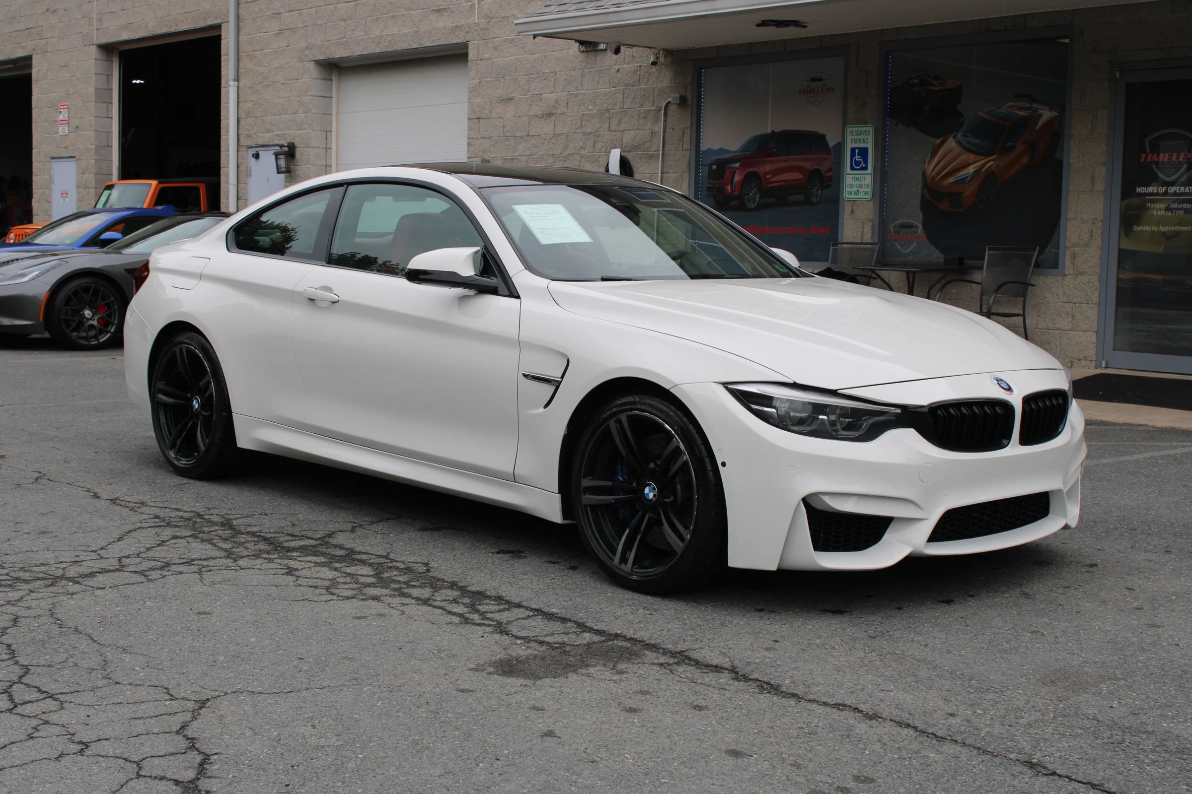 Used 2018 BMW M4 Coupe RWD image 27
