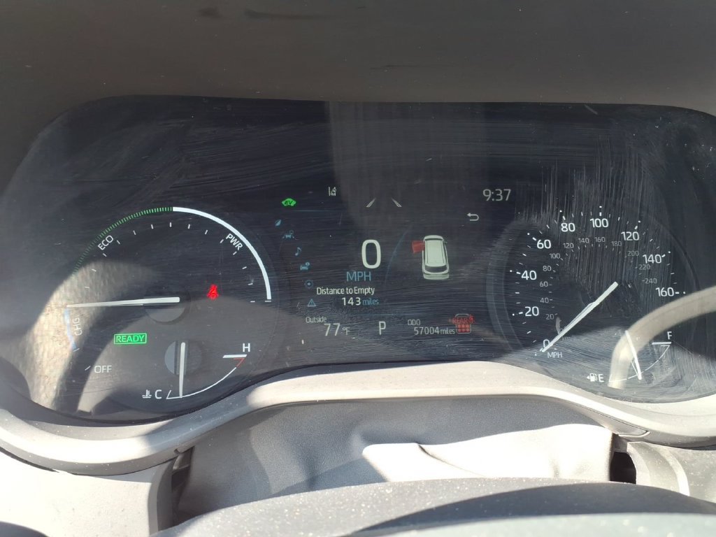 Used 2025 Toyota Sienna XLE FWD image 20