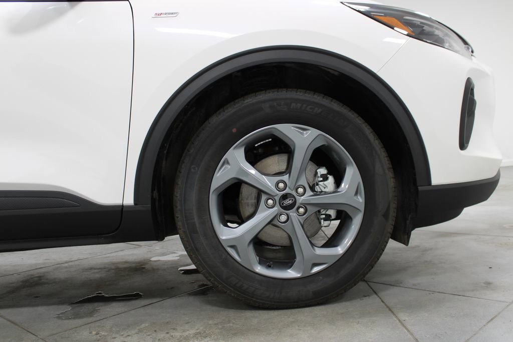 New 2025 Ford Escape ST-Line w/ Tech Pack #1 image 15