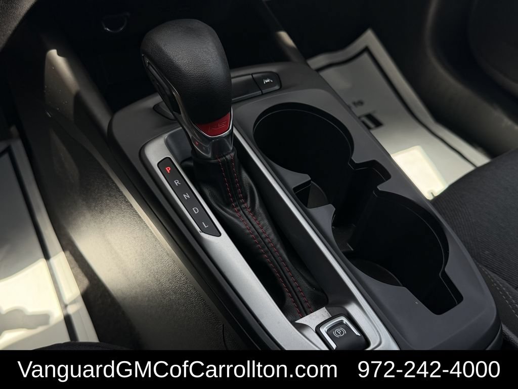 Used 2024 Chevrolet Trax RS FWD image 19