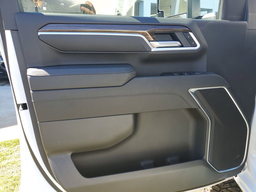 New 2026 Chevrolet Silverado 2500 LT w/ Trail Boss Package image 19