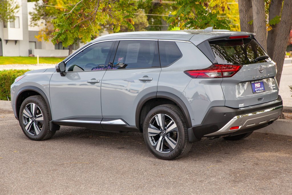 Used 2023 Nissan Rogue Platinum w/ Platinum Premium Package image 7