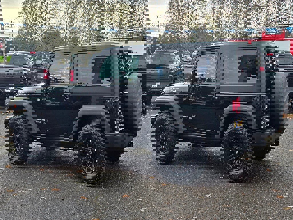 Used 2012 Jeep Wrangler Rubicon w/ Dual Top Group image 27