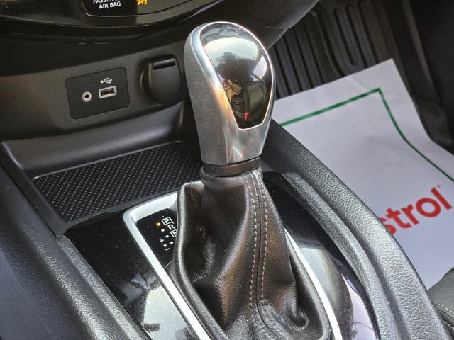 Used 2019 Nissan Rogue S image 25