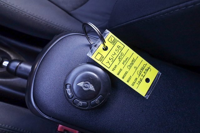 Used 2010 MINI Cooper S image 12