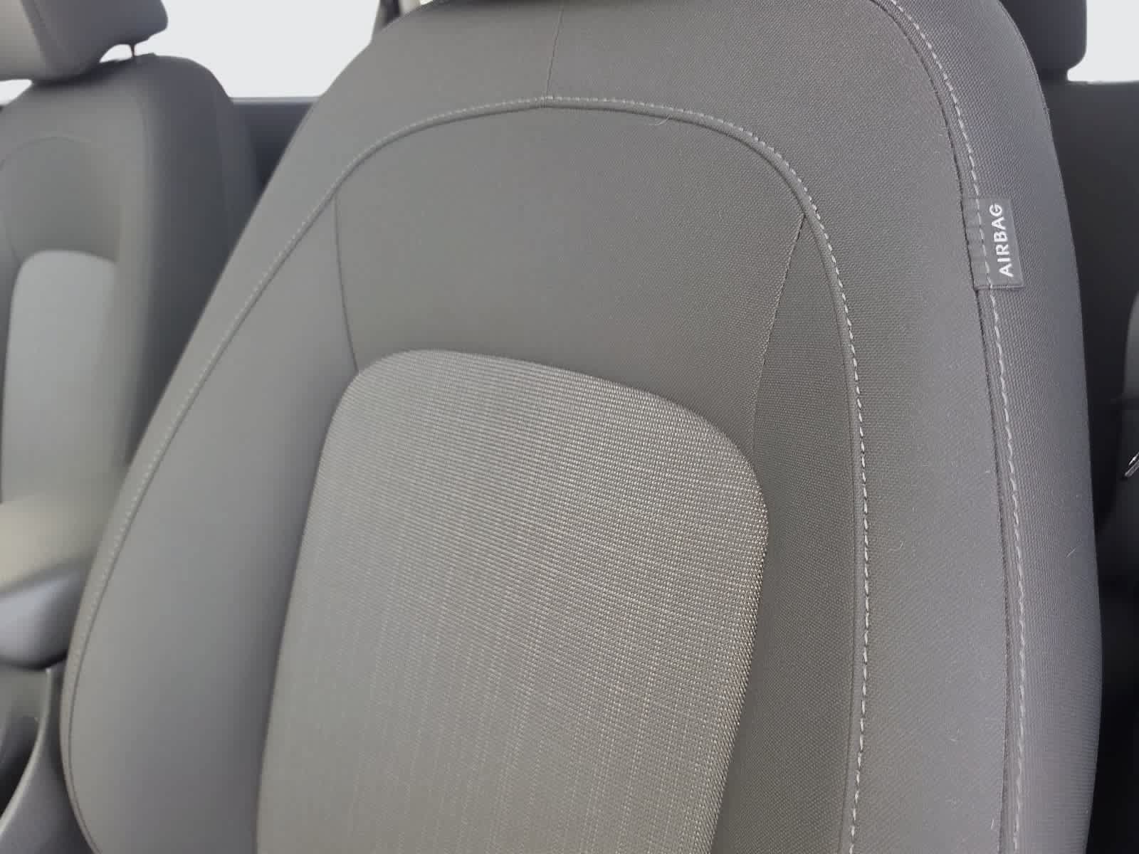 Used 2022 Hyundai Kona SEL FWD image 27