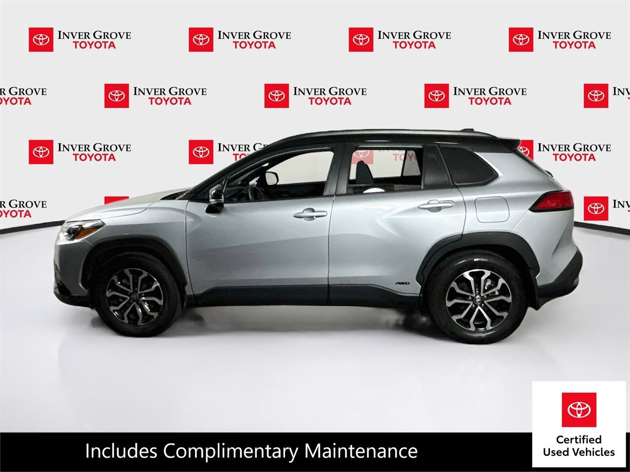 Certified 2024 Toyota Corolla Cross AWD Hybrid w/ Moonroof Package image 8