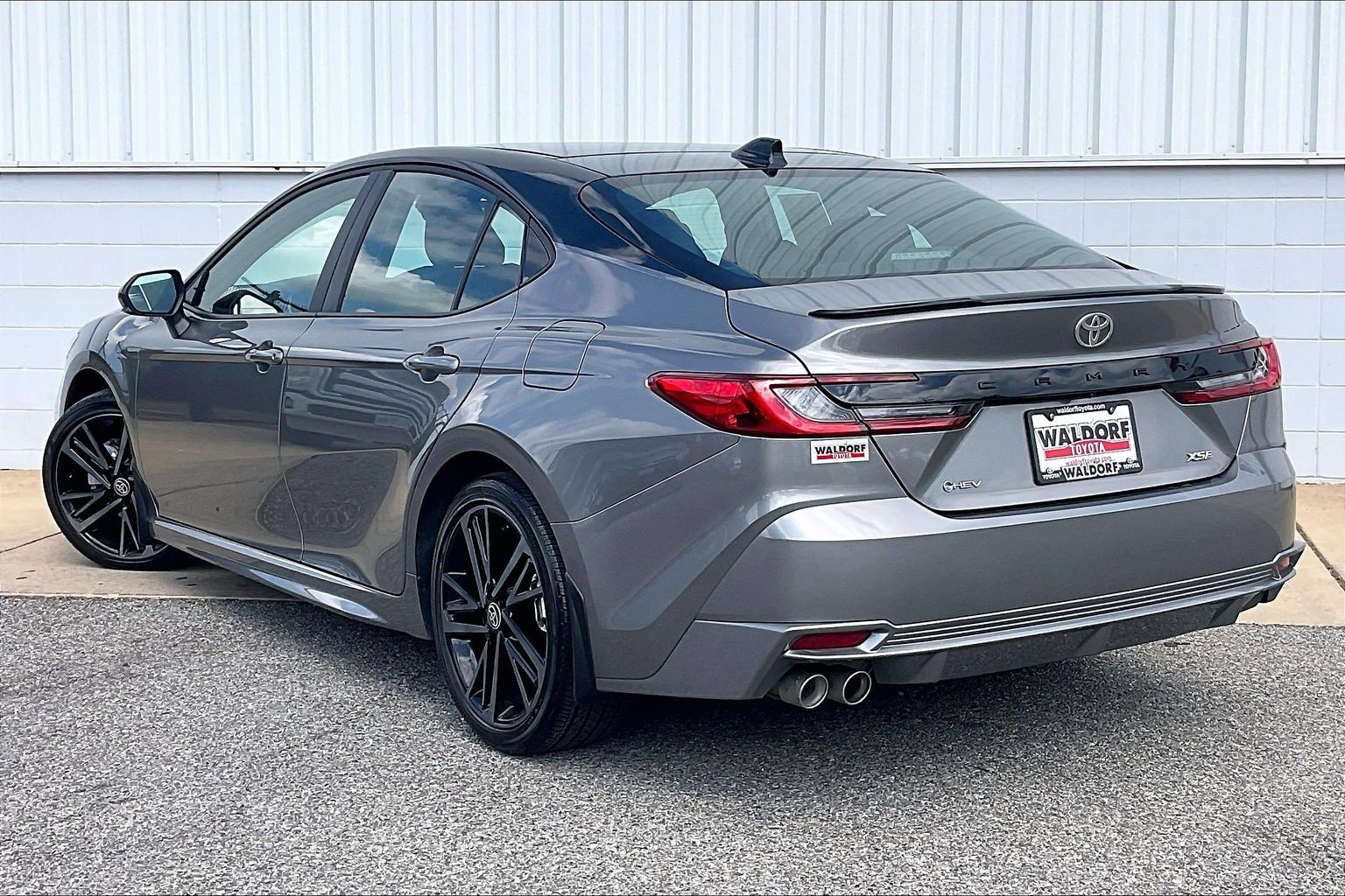 Used 2026 Toyota Camry XSE FWD image 15