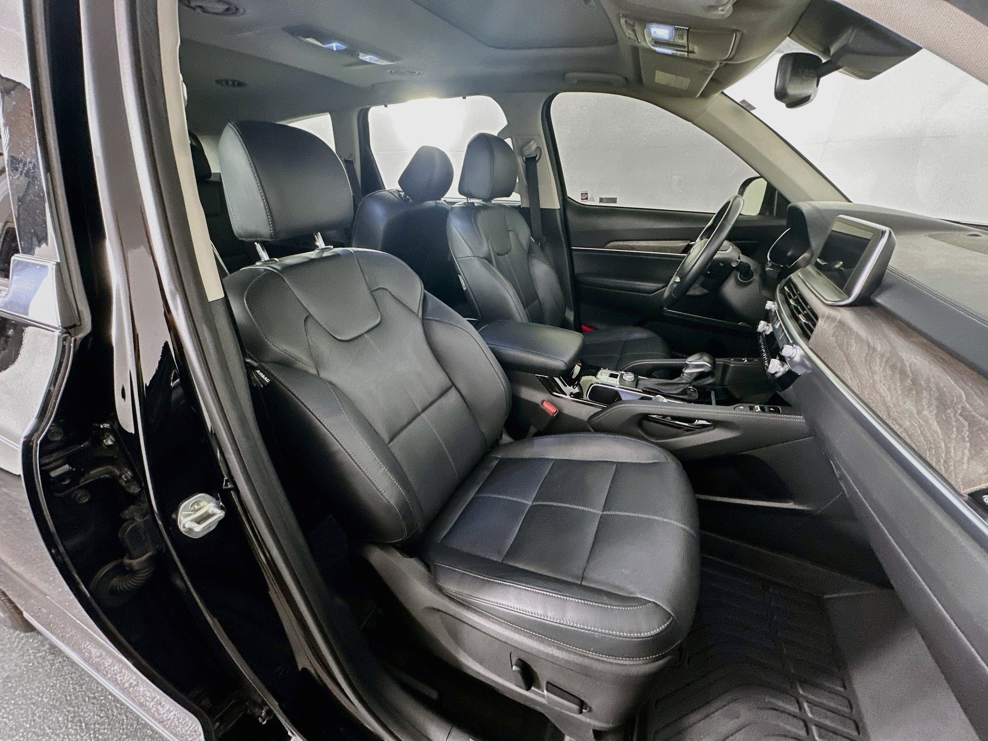 Used 2022 Kia Telluride EX w/ EX Premium Package FWD image 33