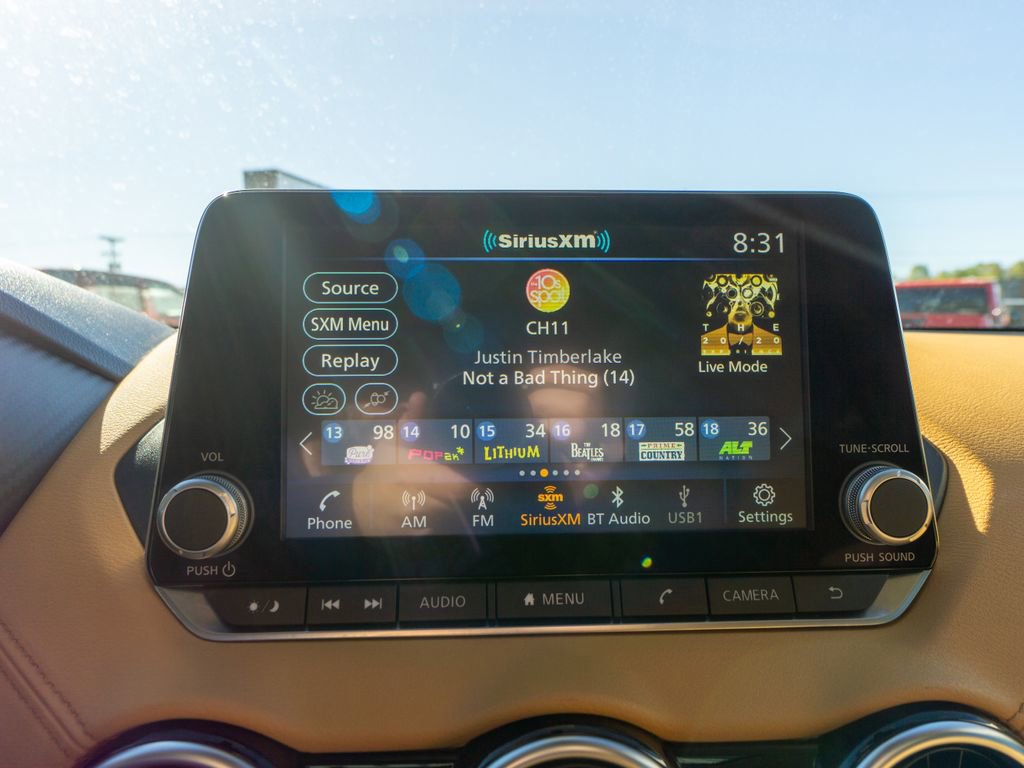 Used 2023 Nissan Sentra SV w/ SV Premium Package image 22