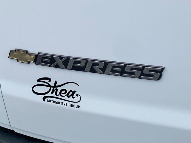 Certified 2024 Chevrolet Express 3500 LT w/ LT Preferred Equipment Group RWD image 30