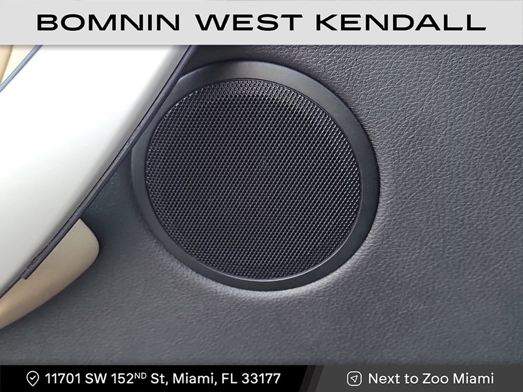 Used 2018 BMW 320i xDrive Sedan image 27