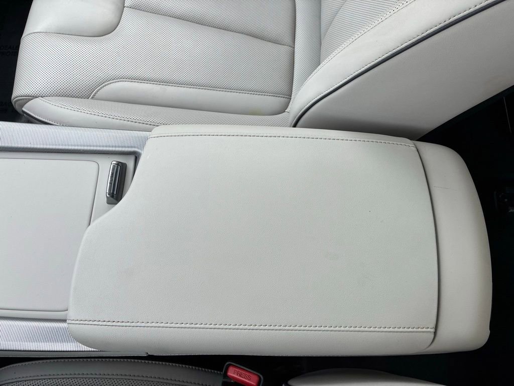 Used 2023 Hyundai Palisade Calligraphy w/ Cargo Package image 35